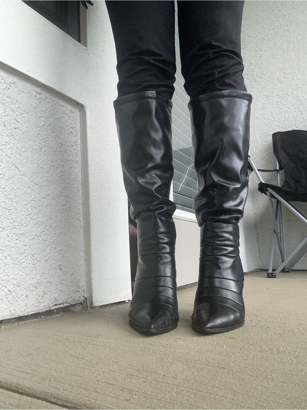 Fashion Nova Black Knee-High Heeled Boots
